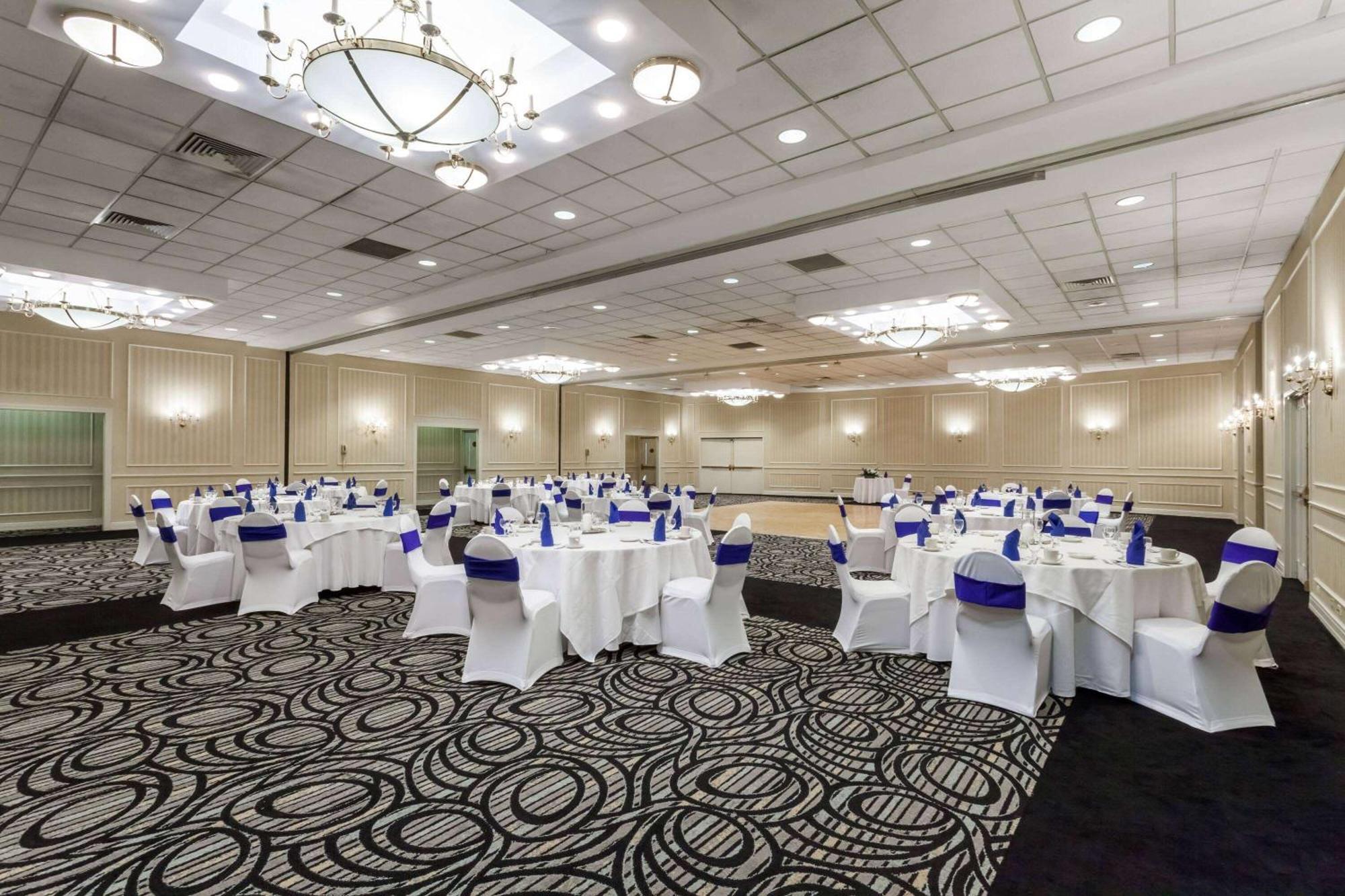 Hotel Wyndham Southbury Esterno foto