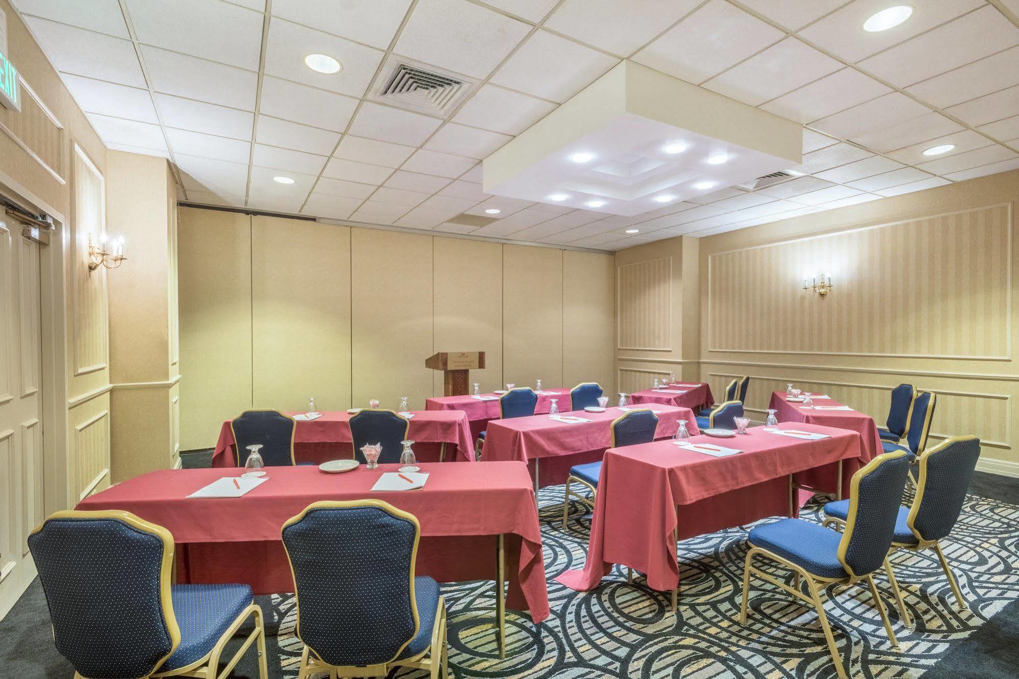 Hotel Wyndham Southbury Esterno foto